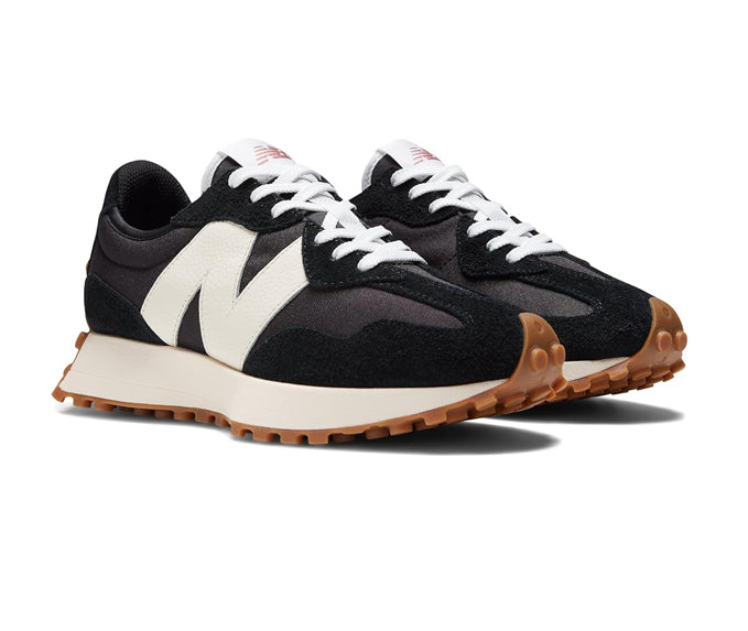 NEW BALANCE WOMEN'S CLASSIC SNEAKERS (UNISEX)