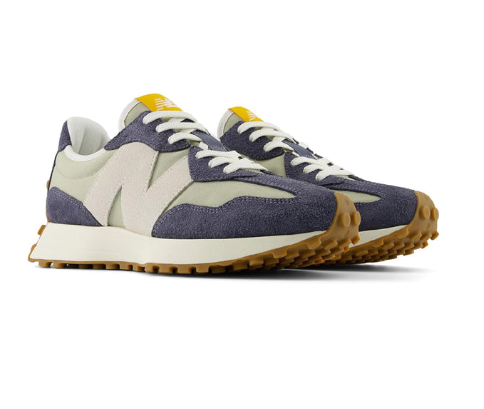 NEW BALANCE WOMEN'S CLASSIC SNEAKERS (UNISEX)